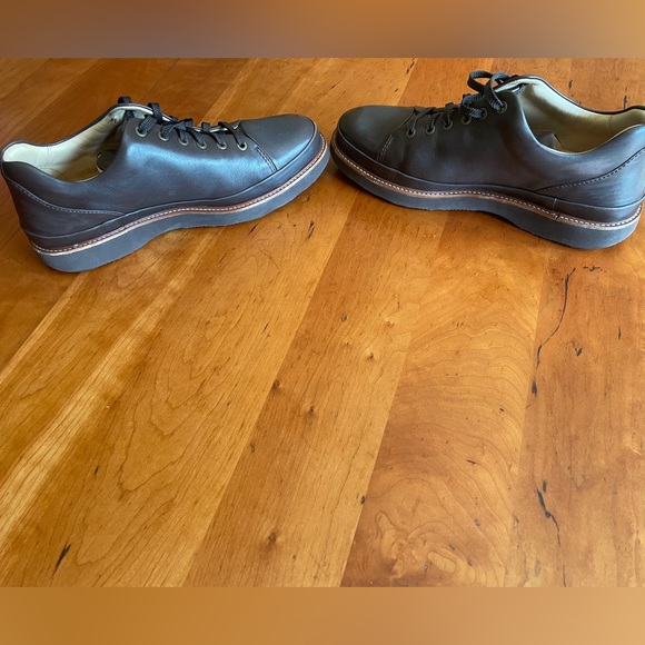 Samuel Hubbard DressFast Sneakers - Picture 7 of 9